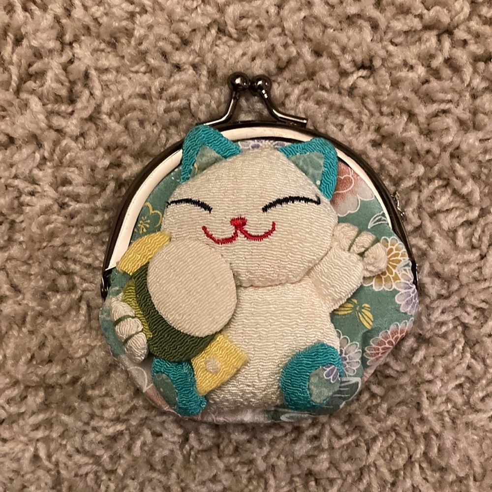 Kitty coin wallet from 🇯🇵
